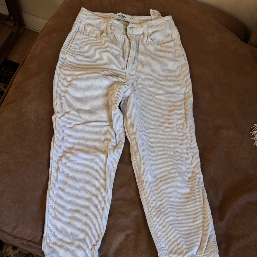 Hollister Cream Corduroy High-Rise Pants